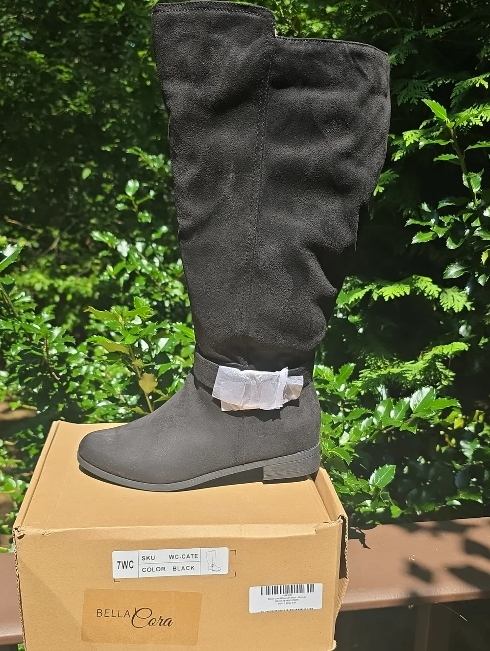 Black Knee-High Women’s Boot